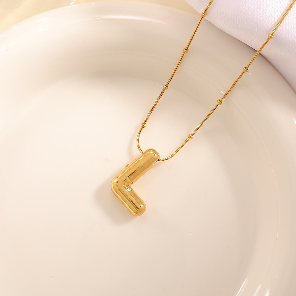 Damenkette mit gebogenem Buchstabenanhänger Tracht Nova