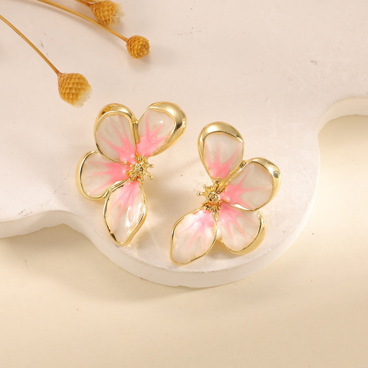 Damen Ohrringe im eleganten Blumen-Design mit glänzender Beschichtung Tracht Nova