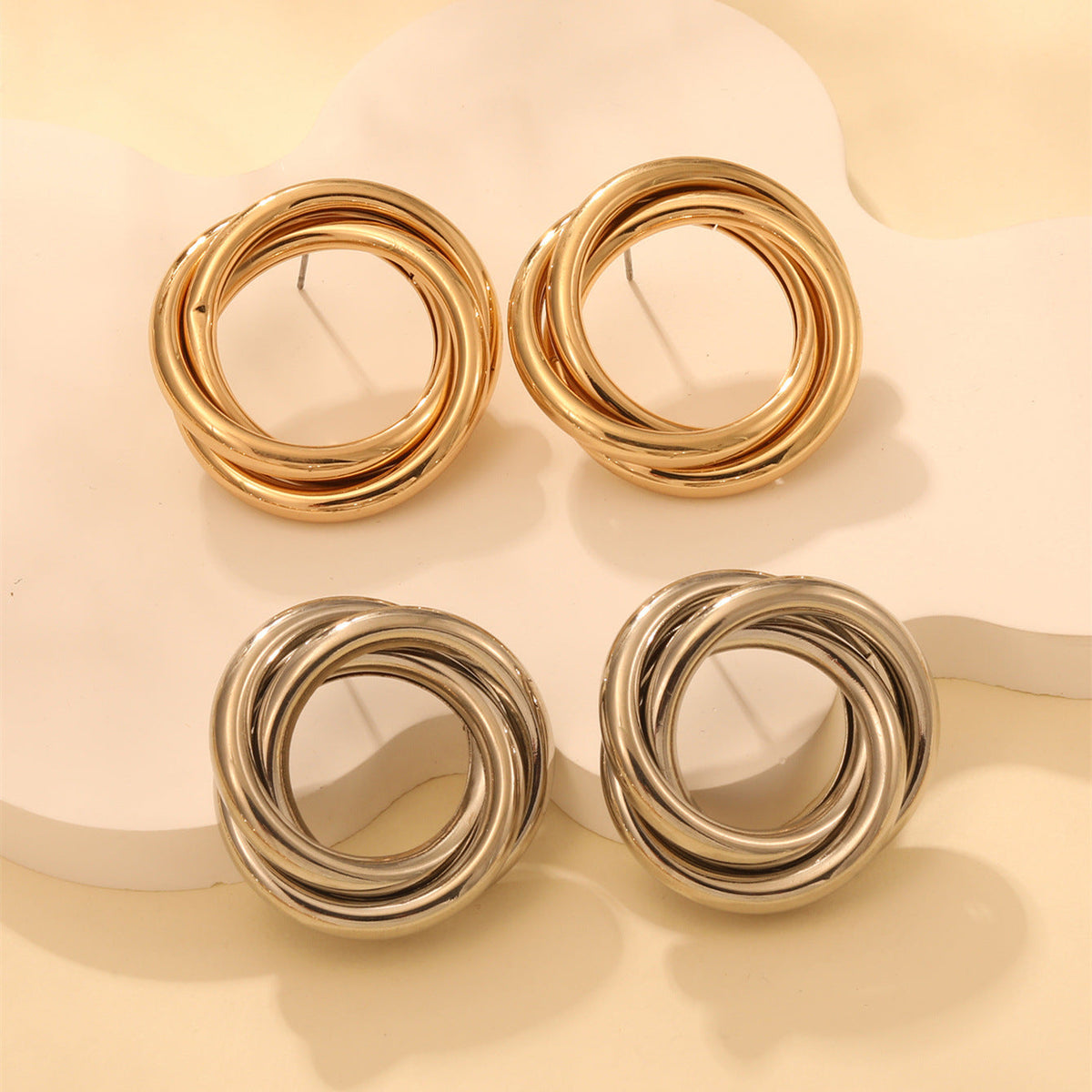 Damen Hängende Ohrringe mit elegantem, geschwungenem Ringdesign Tracht Nova
