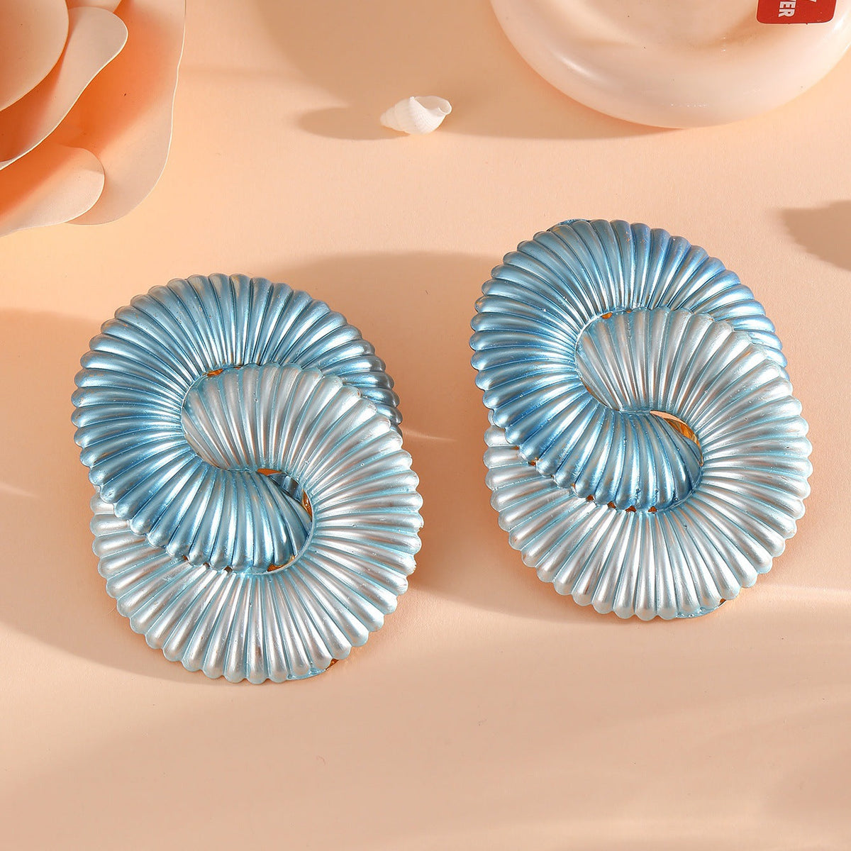 Frauenhaarklammern im modernen Muscheldesign Tracht Nova