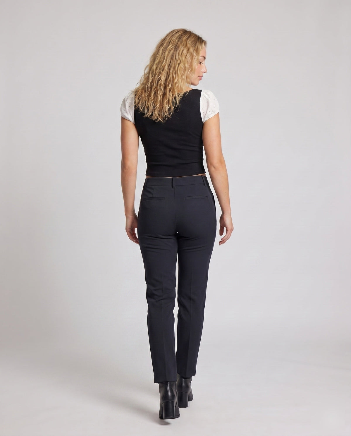 Product 15636496482634 - back_view