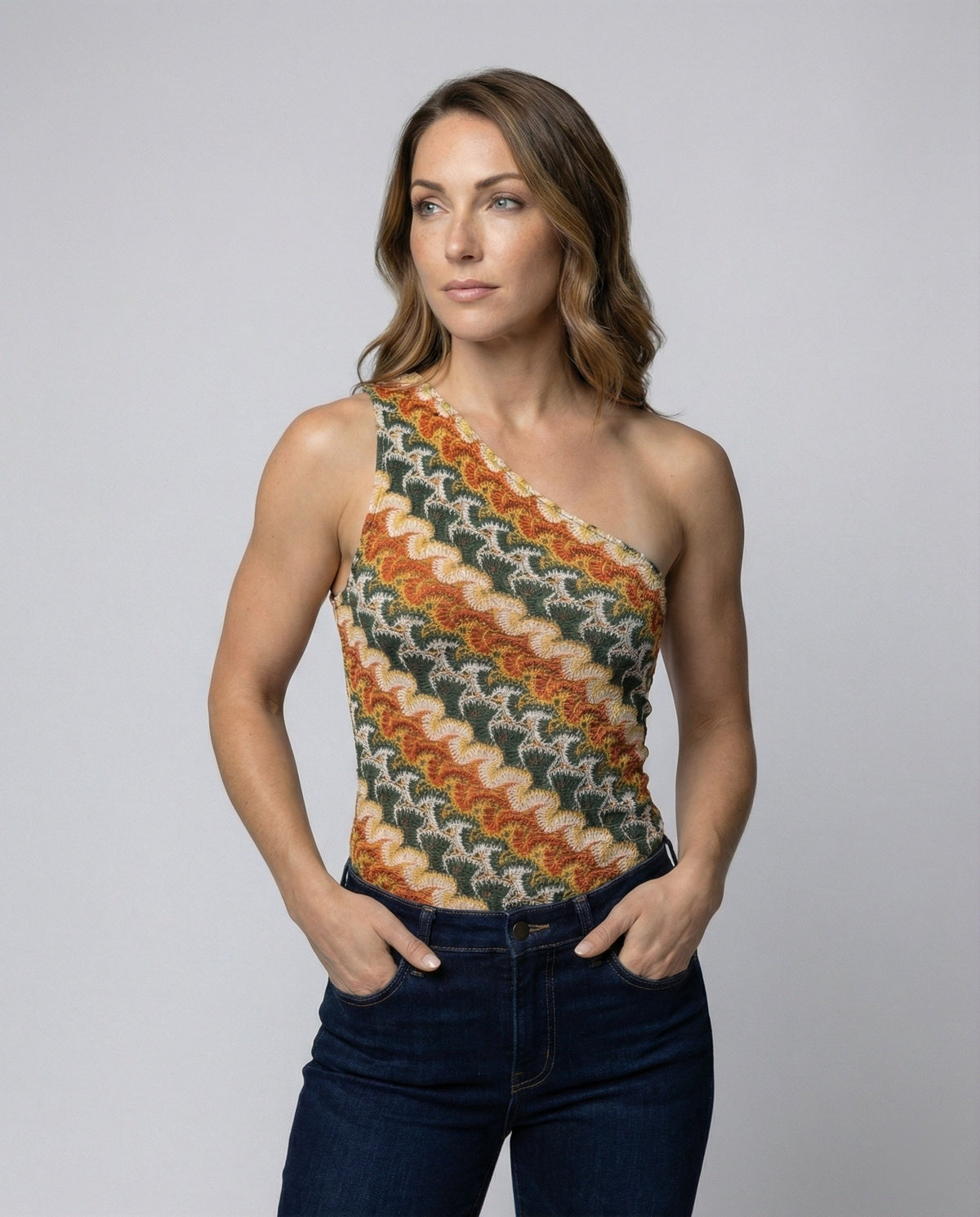 Damen asymmetrisches Mini-Kleid mit modernem Wellenmuster
